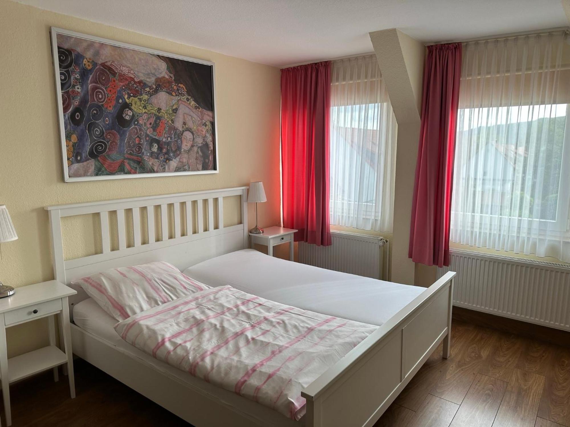 Hotel Zum Grafen Hallermunt Springe Esterno foto