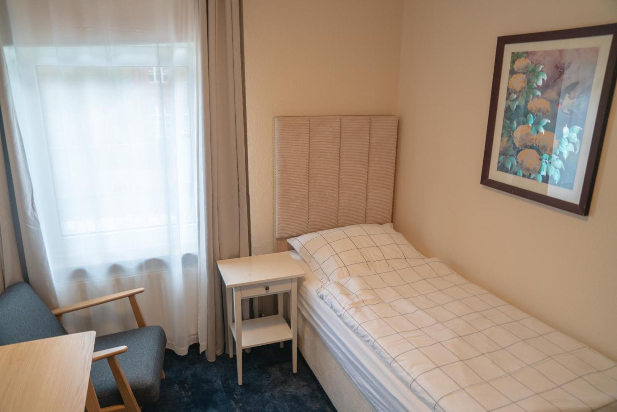 Hotel Zum Grafen Hallermunt Springe Esterno foto